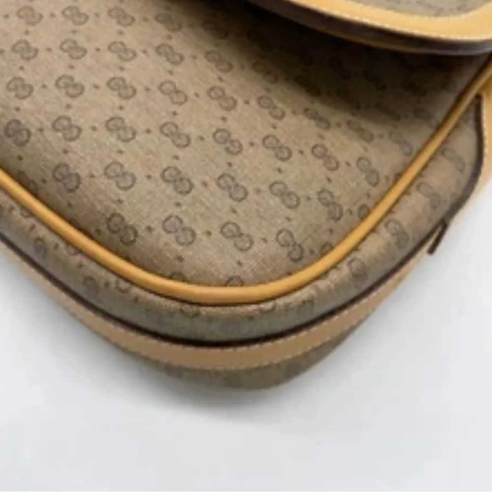 Auth Gucci Micro GG PVC Leather Beige / Brown Shoulder Bag - Picture 11 of 16